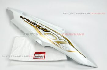 Ốp sườn Phải Wave A 110 2021 2022 màu Trắng tem bản Tiêu Chuẩn, Bụng sau Wave Alpha Lớn 2017 2018 2019 2020 2023 2024 2025